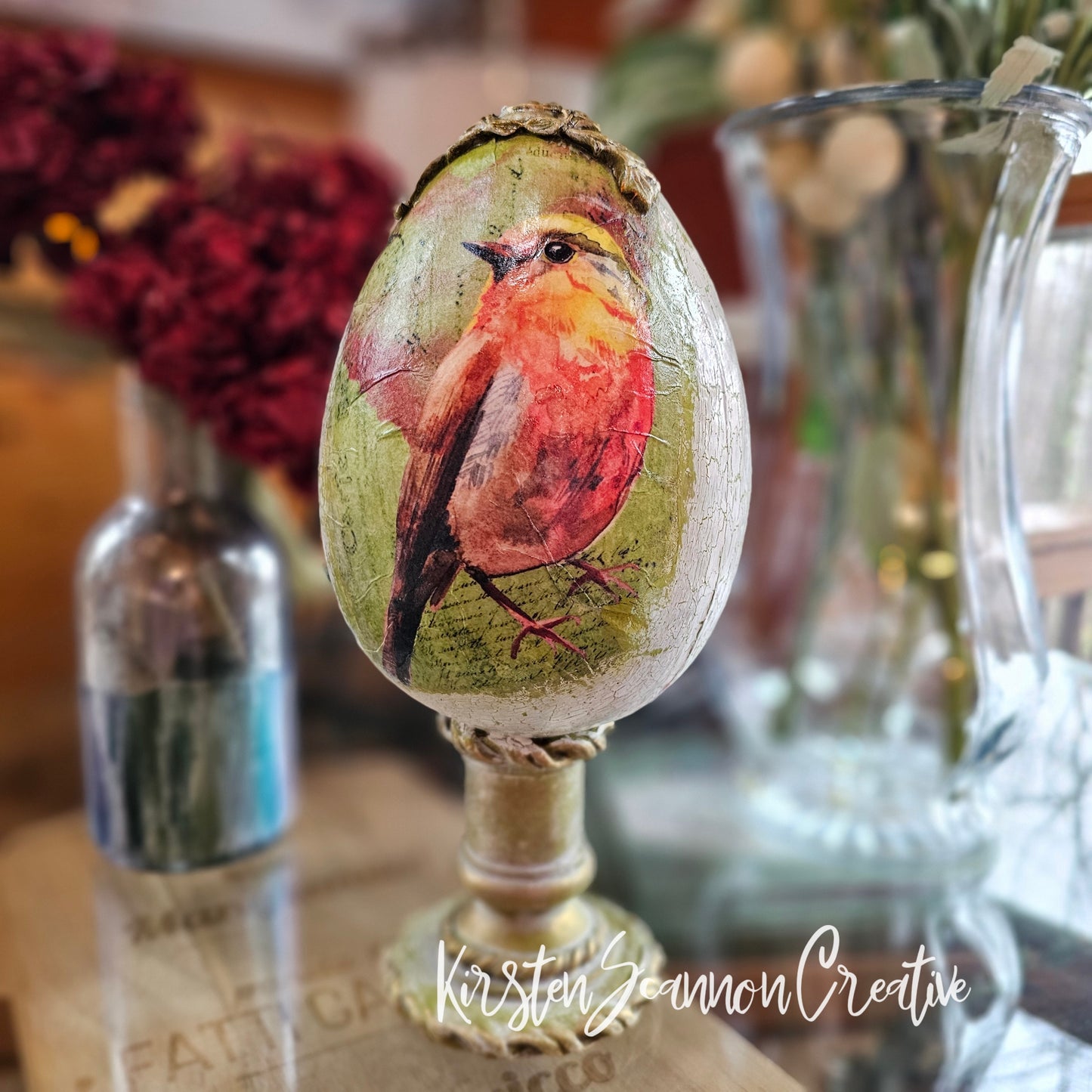 Vintage-Style Birds Easter Egg