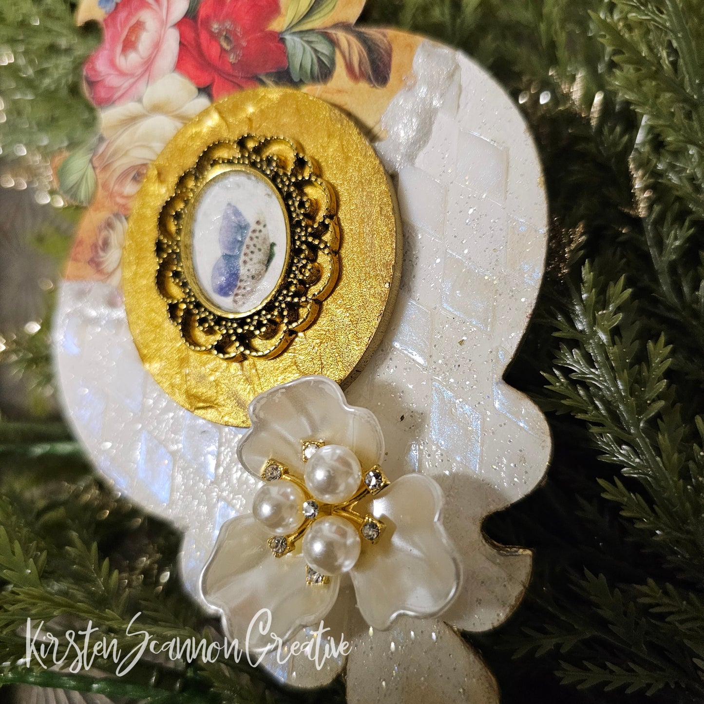 Floral Butterfly Cameo Ornament