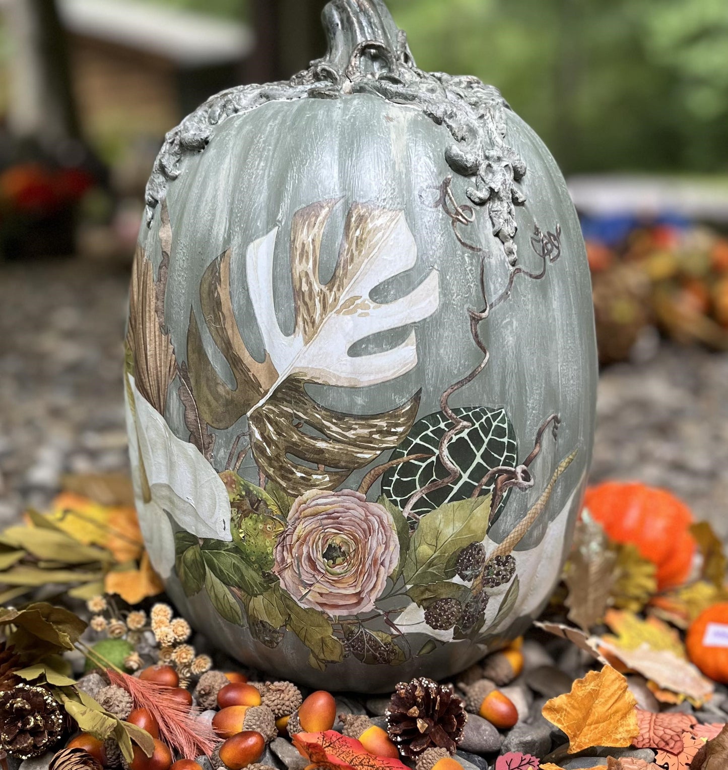 Serene Floral Large Lily Pumpkin