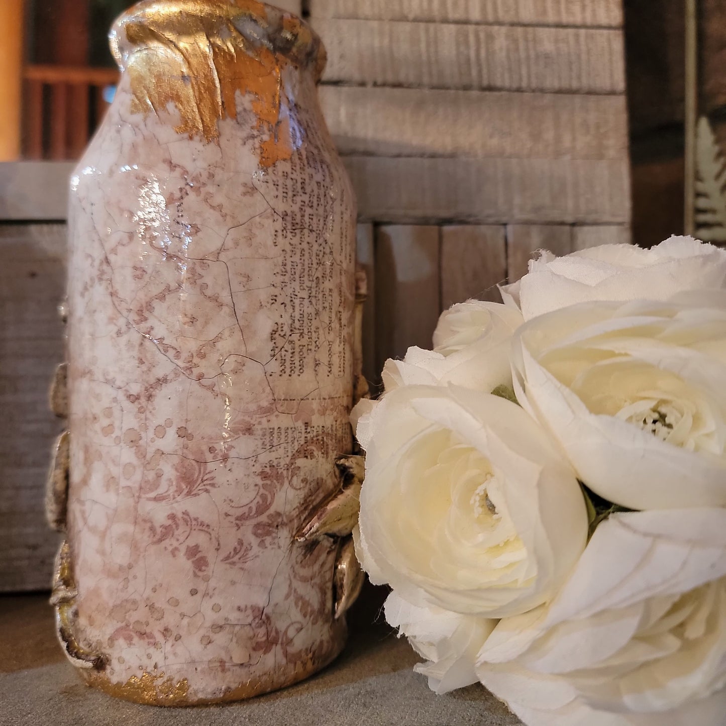 Gold Leaf Vases Trio Artisanal Décor