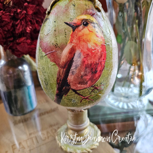Vintage-Style Birds Easter Egg